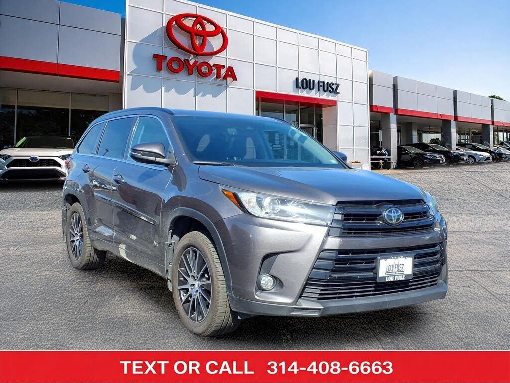 2018 TOYOTA Highlander
