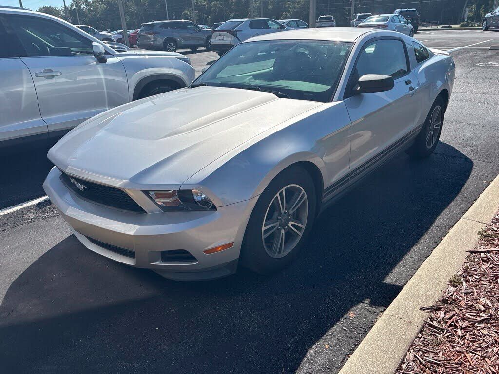 2011 FORD Mustang