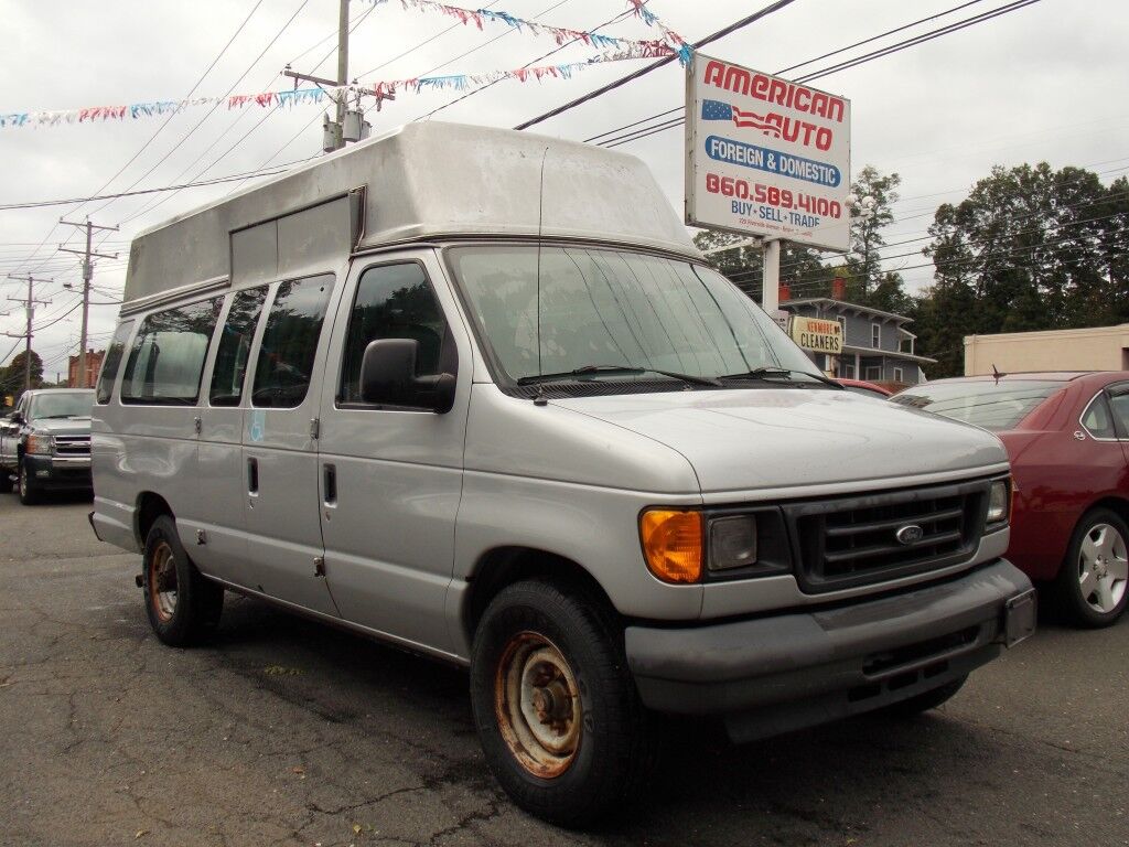 2006 FORD E-350