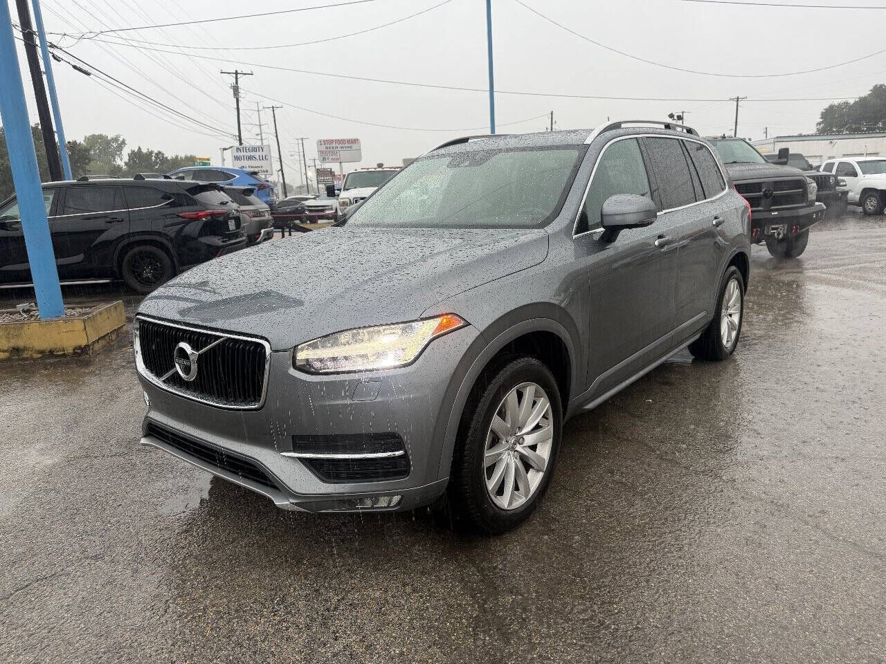 2016 VOLVO XC90