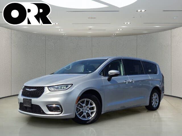 2023 CHRYSLER Pacifica
