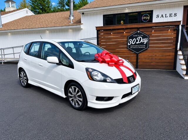 2012 HONDA Fit