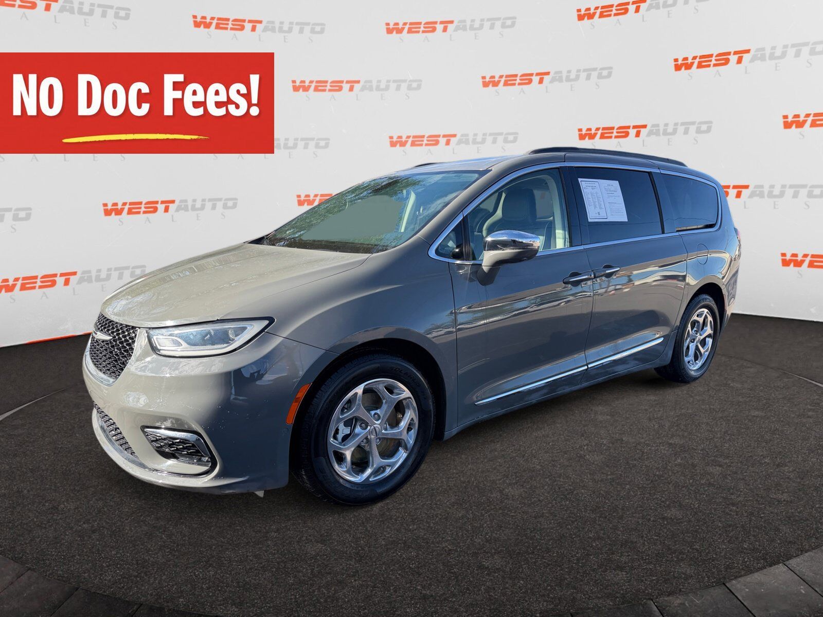 2022 CHRYSLER Pacifica