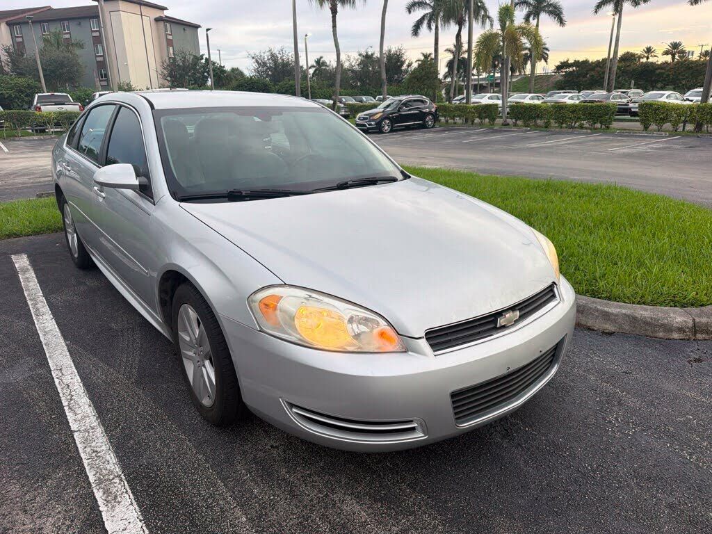 2011 CHEVROLET Impala