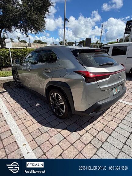 2021 LEXUS UX
