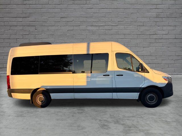 2025 Mercedes-Benz Sprinter