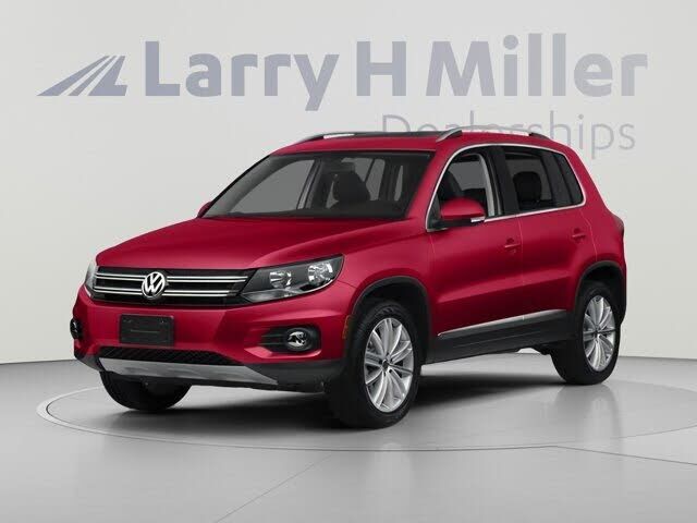 2012 VOLKSWAGEN Tiguan