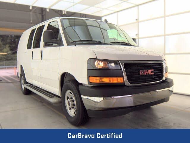 2025 GMC Savana