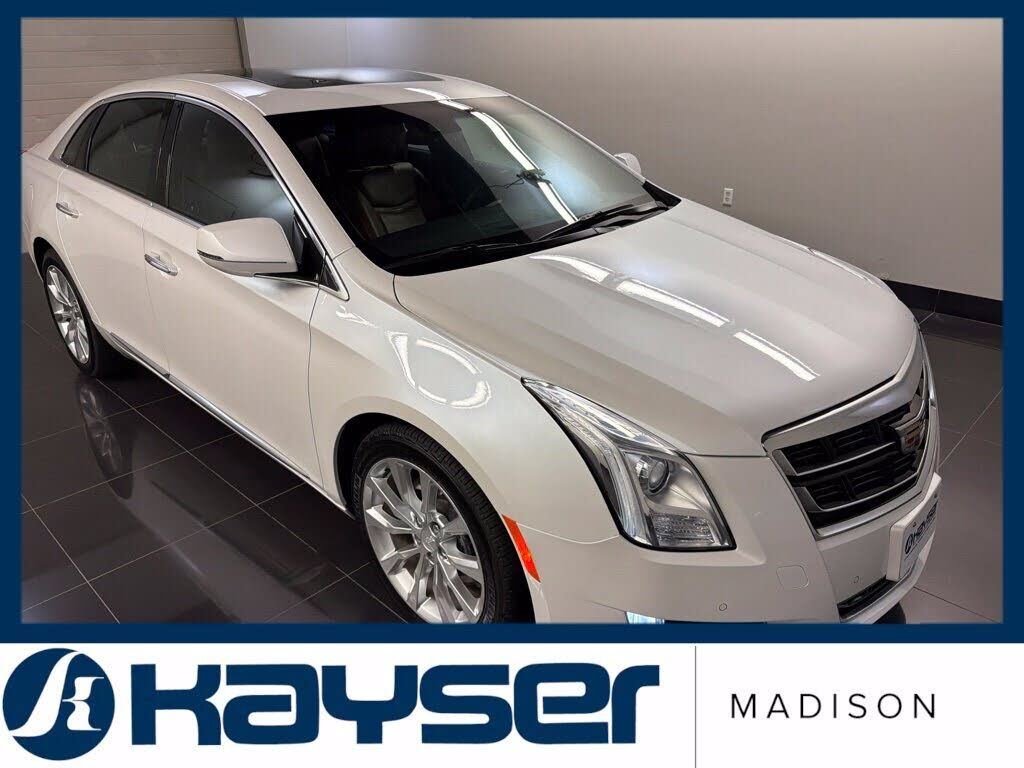 2016 CADILLAC XTS