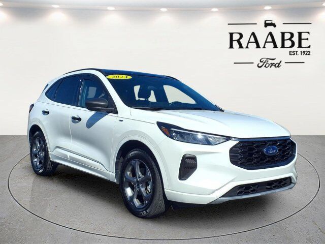 2024 FORD Escape