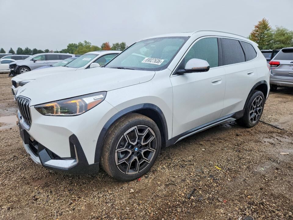 2024 BMW X1