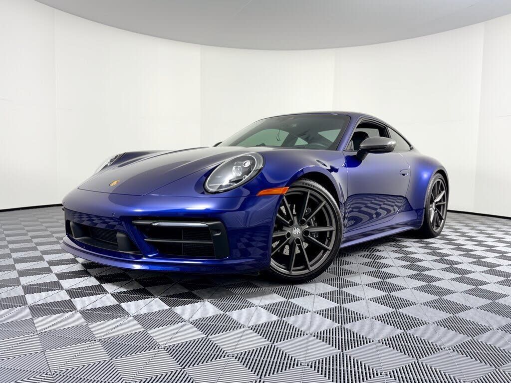 2024 PORSCHE 911