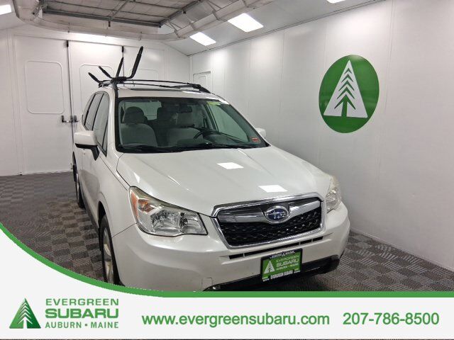 2015 SUBARU Forester