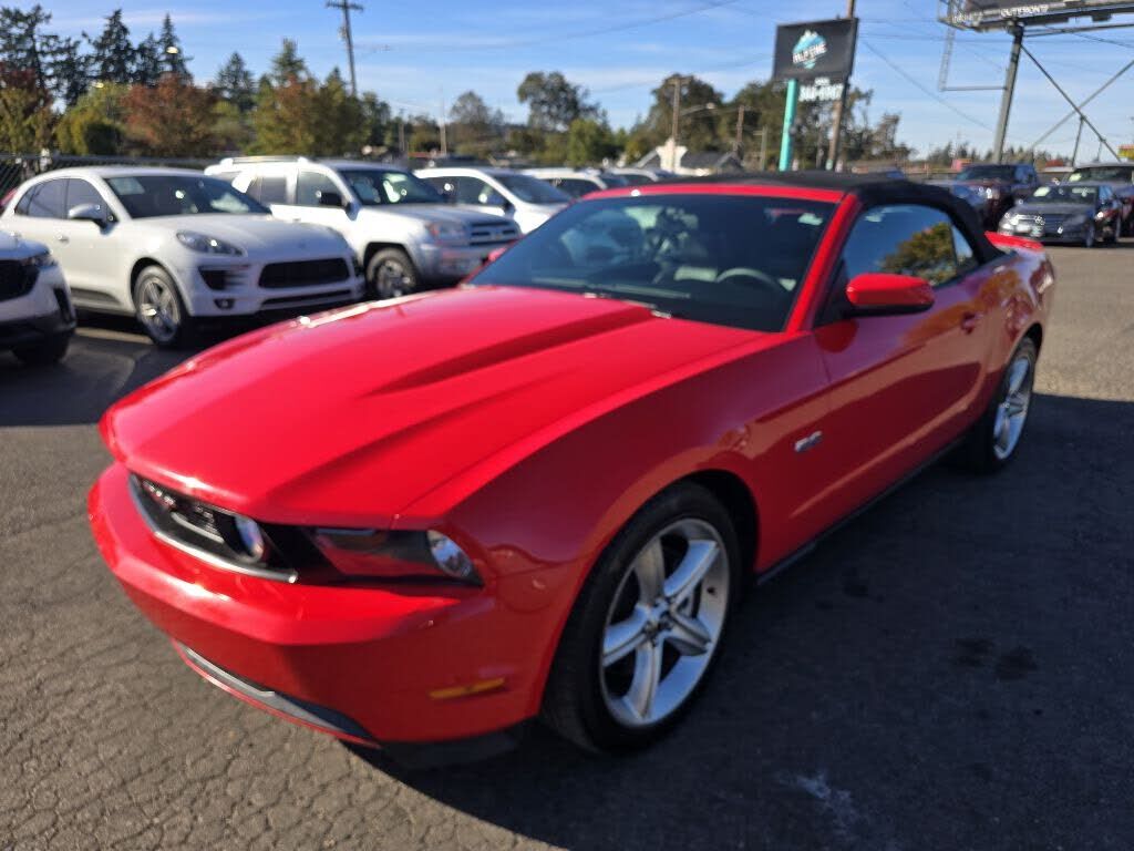 2011 FORD Mustang