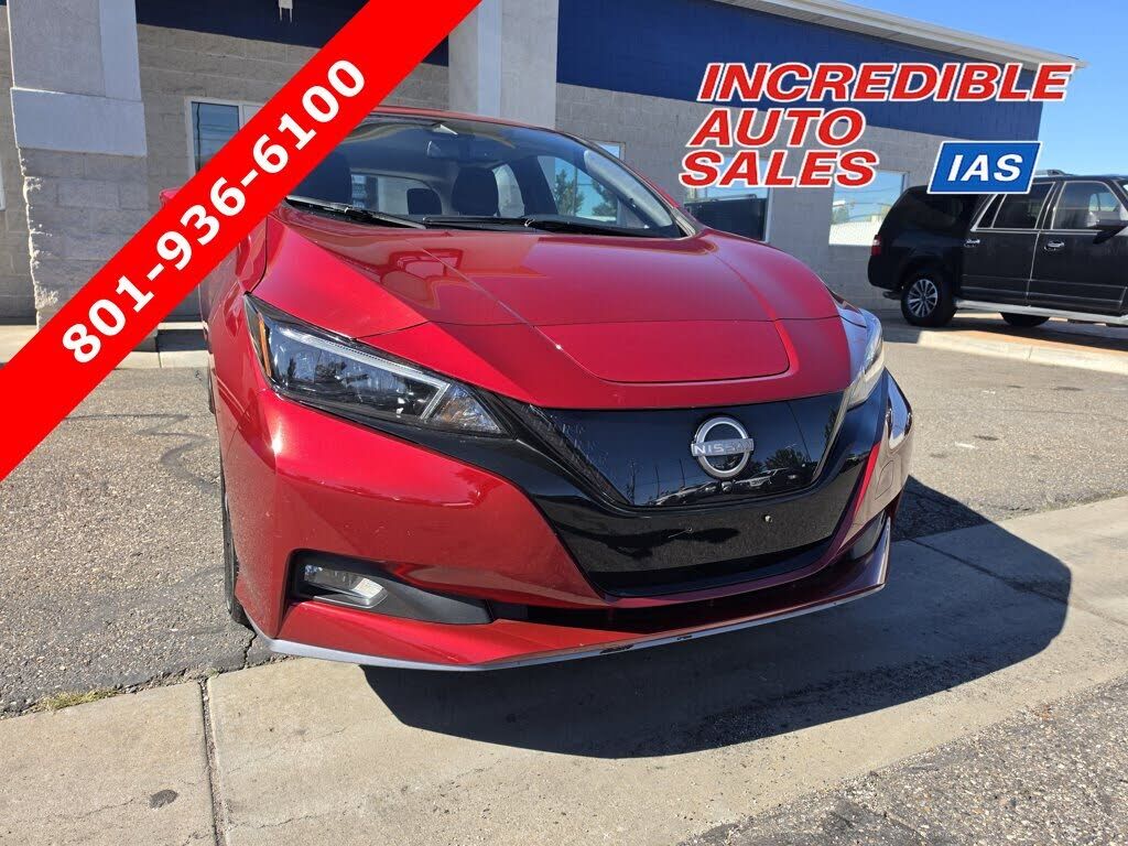 2024 NISSAN Leaf