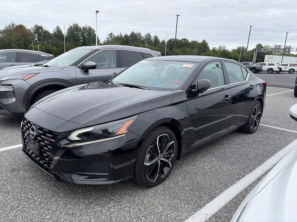 2025 NISSAN Altima