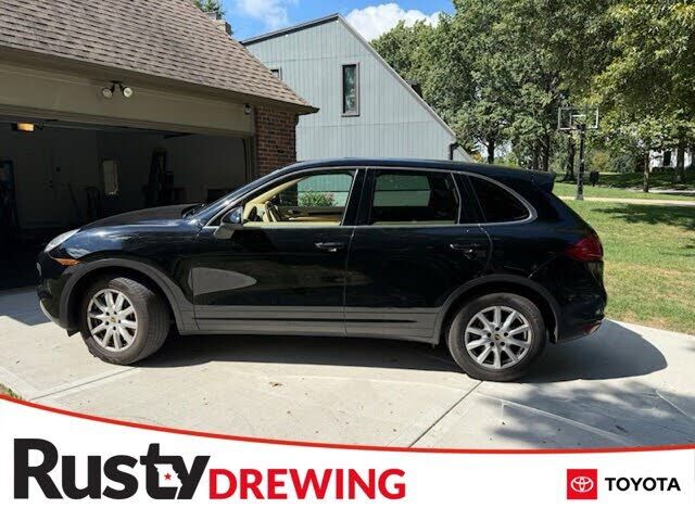 2014 PORSCHE Cayenne