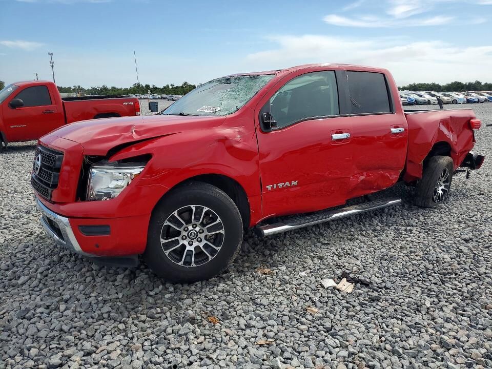 2021 NISSAN Titan
