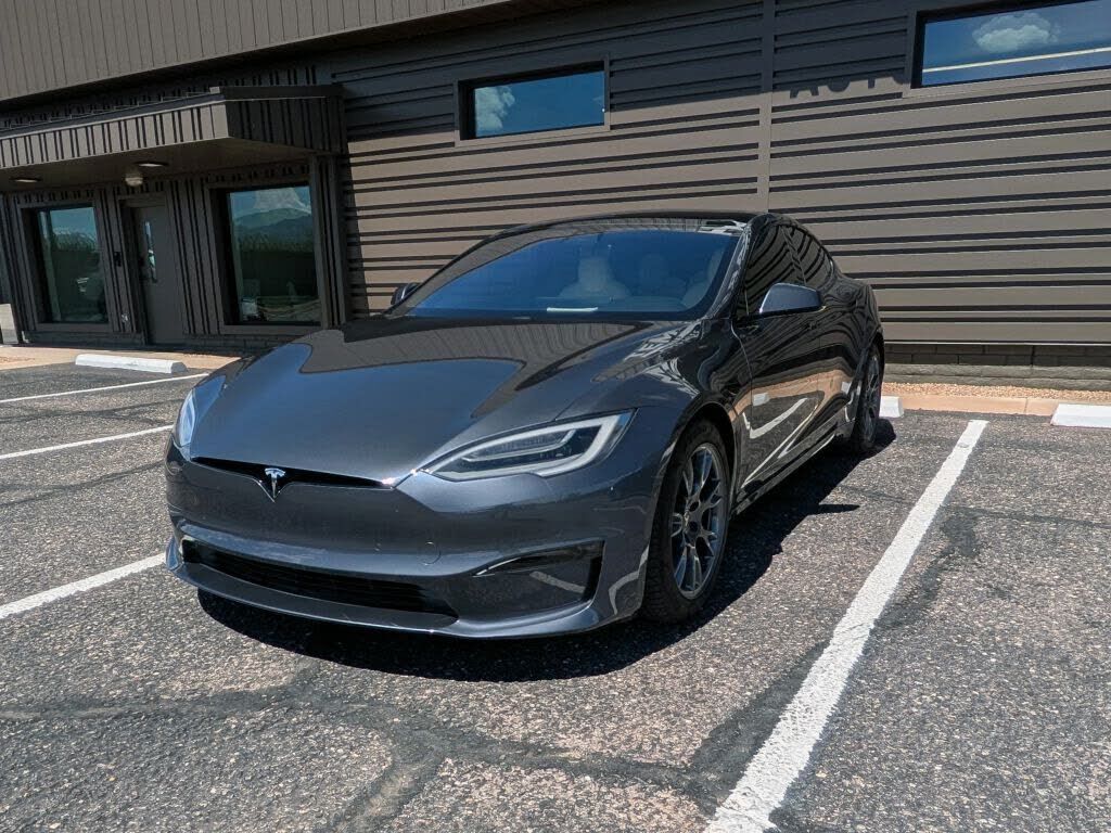 2021 TESLA Model S