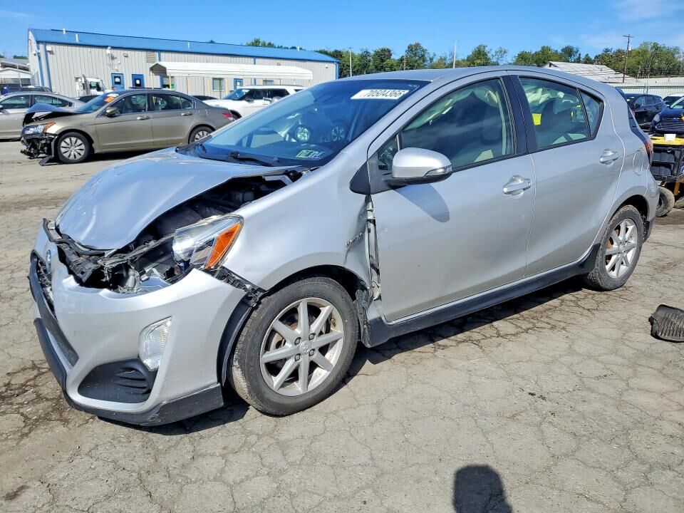 2017 TOYOTA Prius