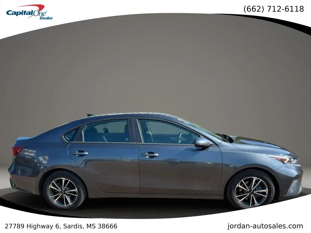 2024 KIA Forte