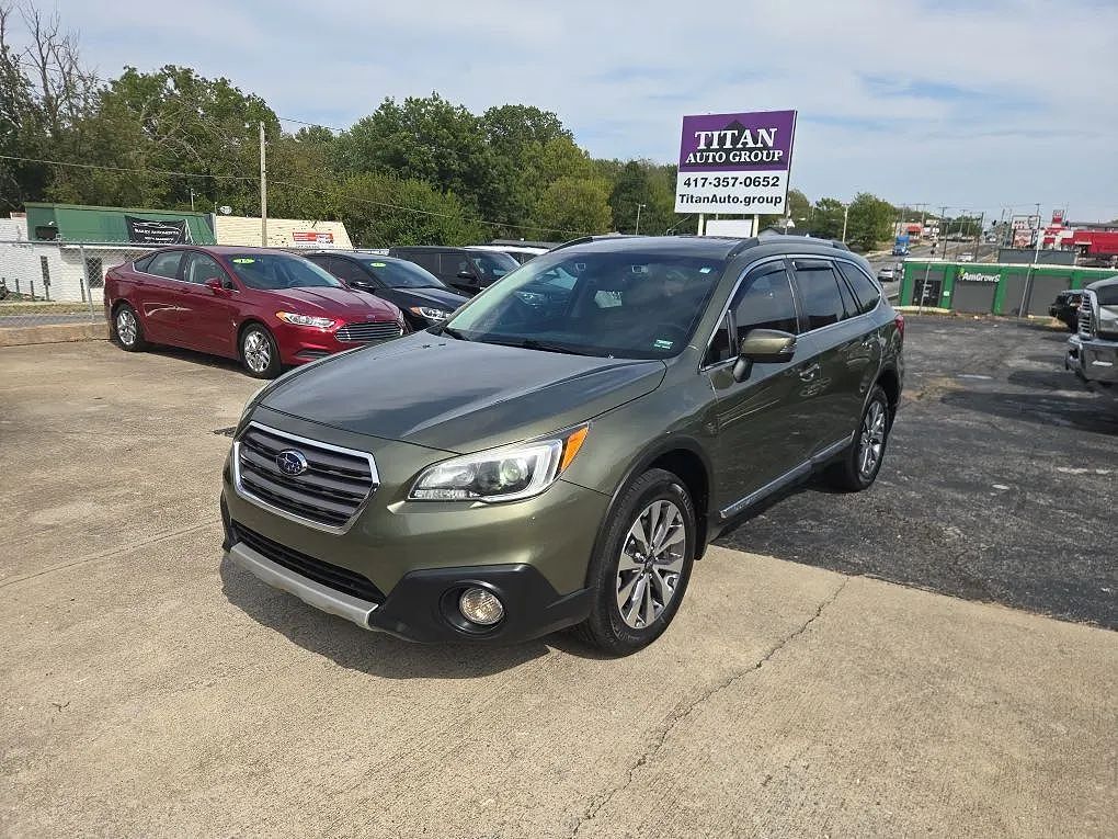 2017 SUBARU Outback