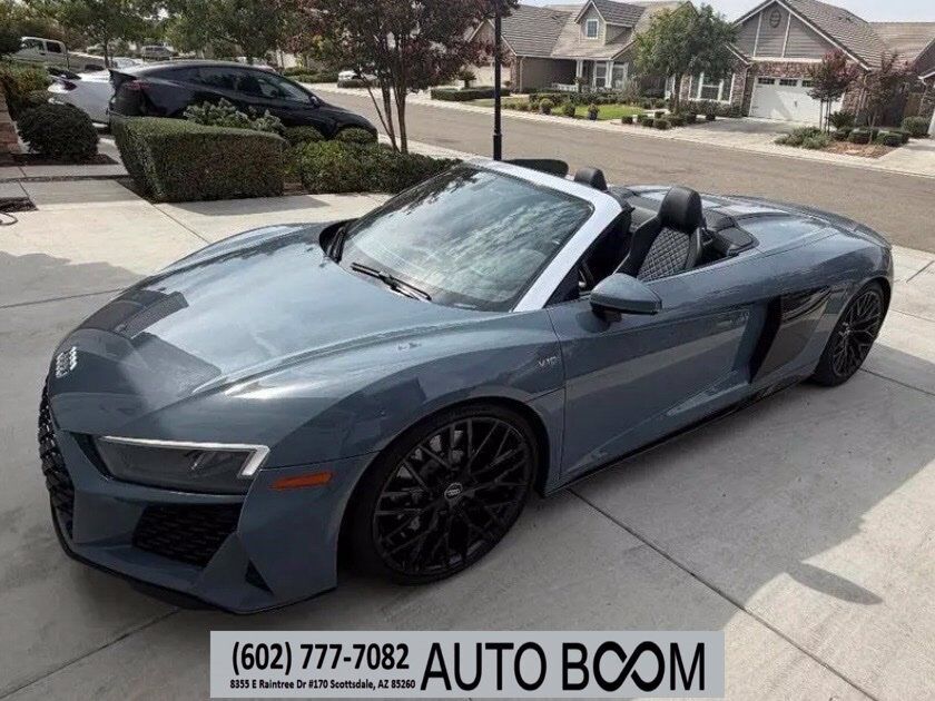 2020 AUDI R8