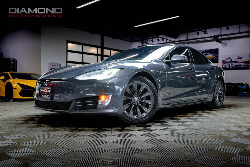 2019 TESLA Model S