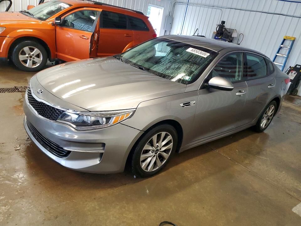 2017 KIA Optima