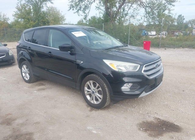 2017 FORD Escape