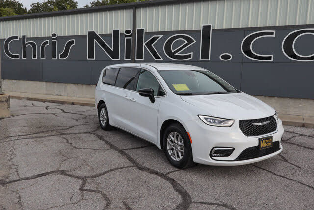 2025 CHRYSLER Pacifica