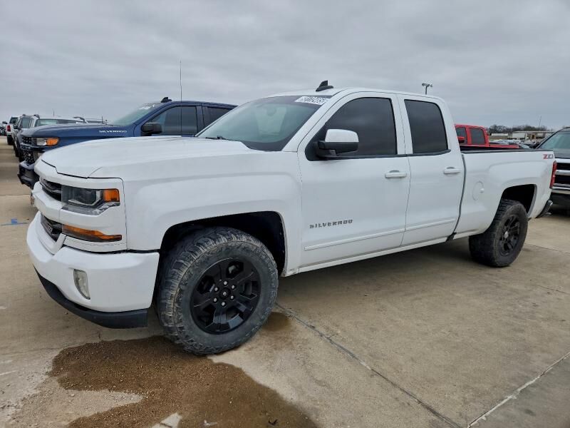 2018 CHEVROLET Silverado