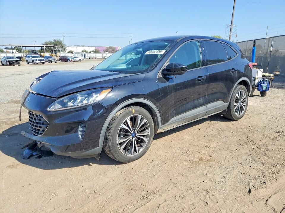 2021 FORD Escape