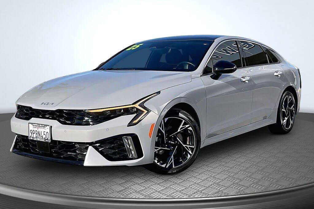 2025 KIA K5