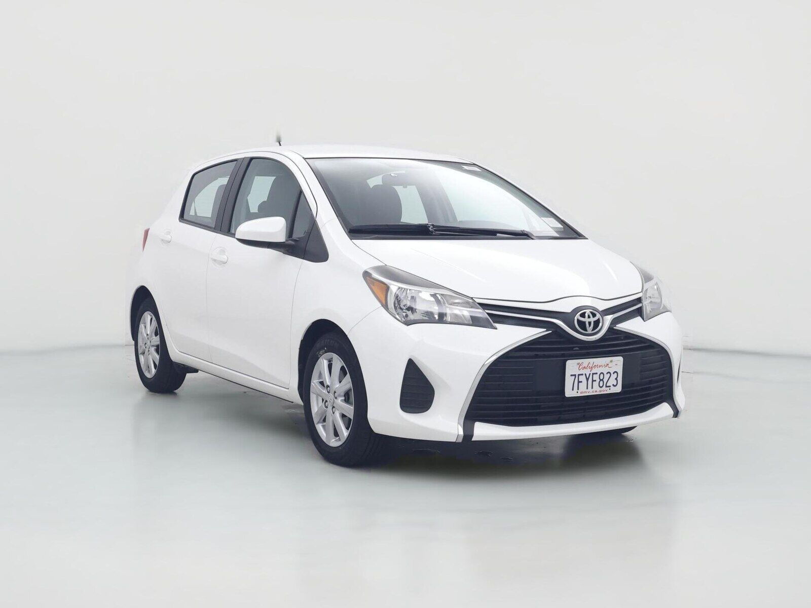 2015 TOYOTA Yaris