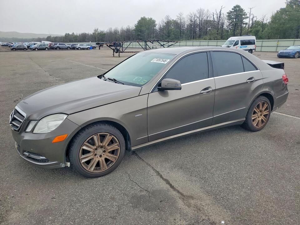 2012 MERCEDES-BENZ E-Class