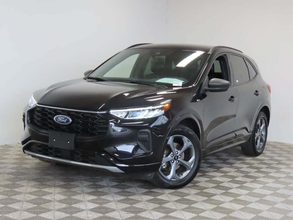 2024 FORD Escape