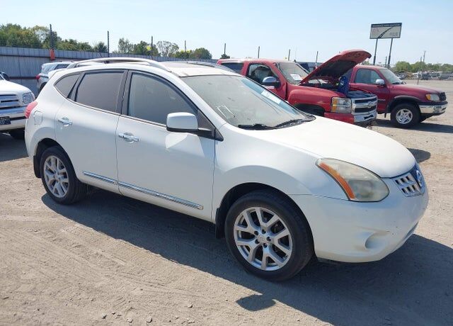 2011 NISSAN Rogue