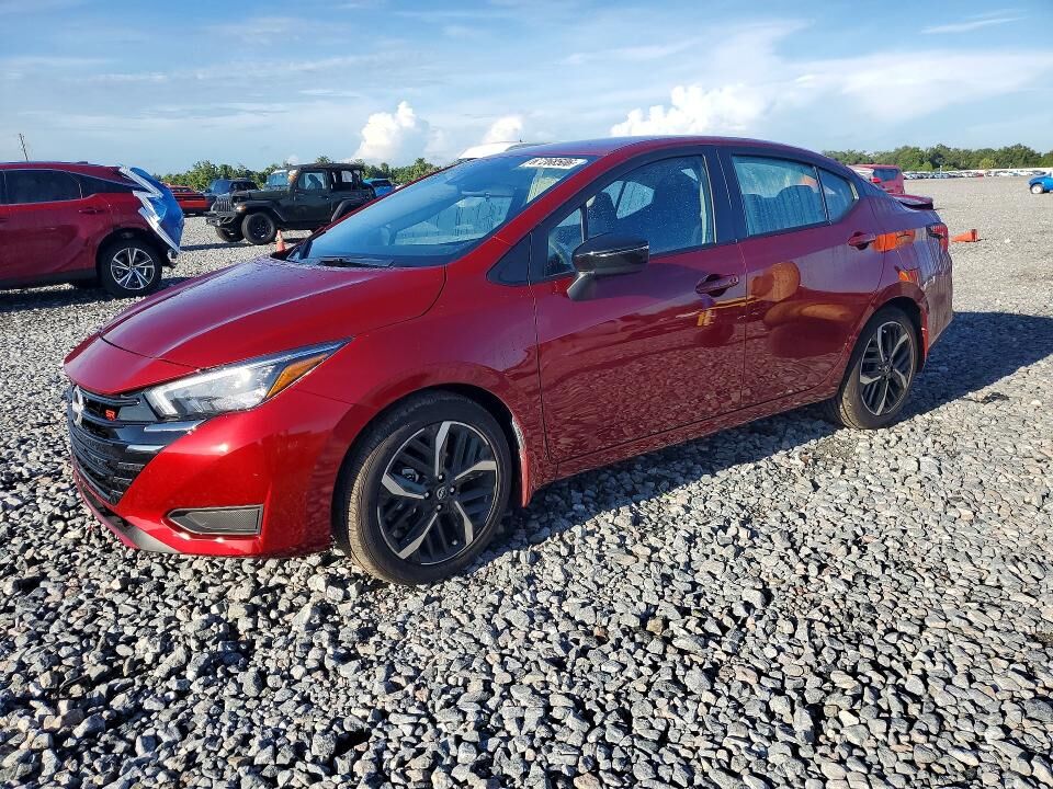 2025 NISSAN Versa