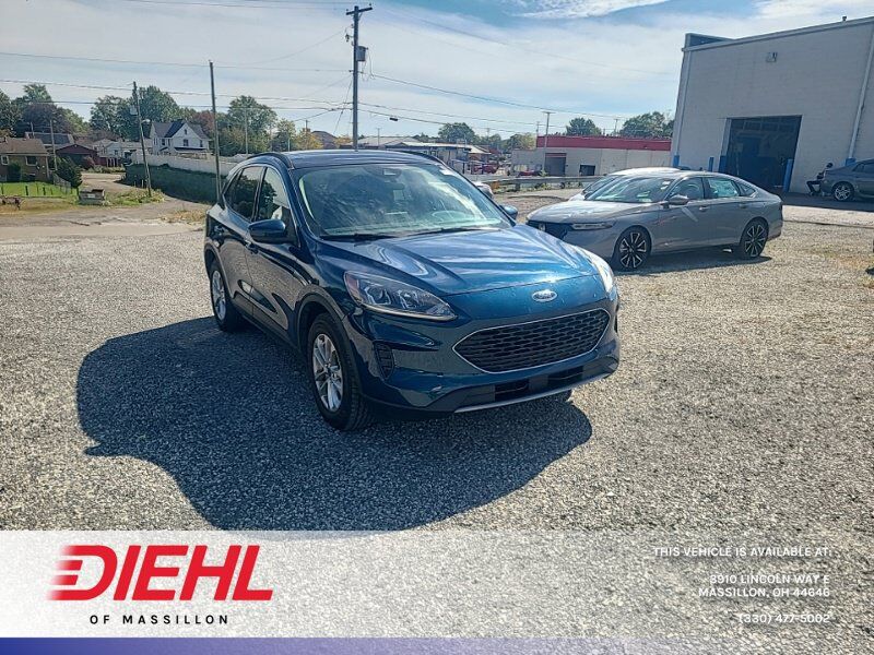 2020 FORD Escape