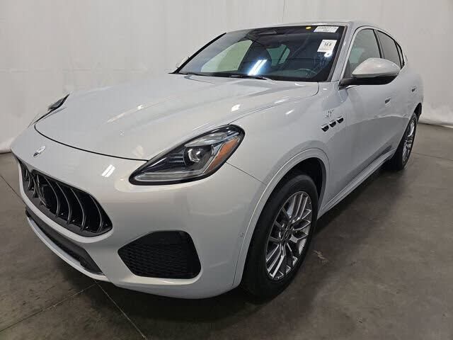 2024 MASERATI Grecale