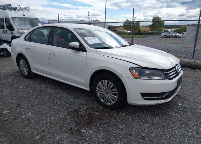 2015 VOLKSWAGEN Passat