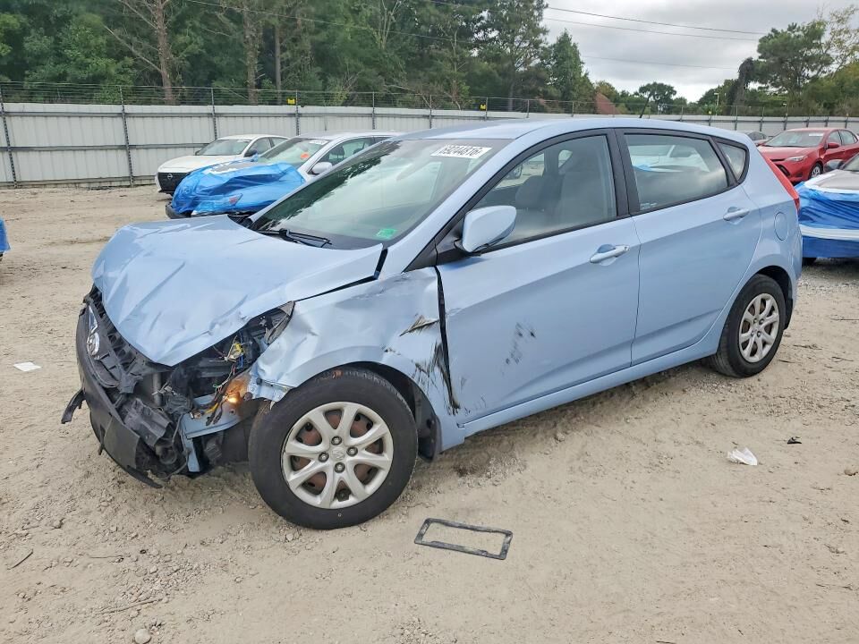 2014 HYUNDAI Accent