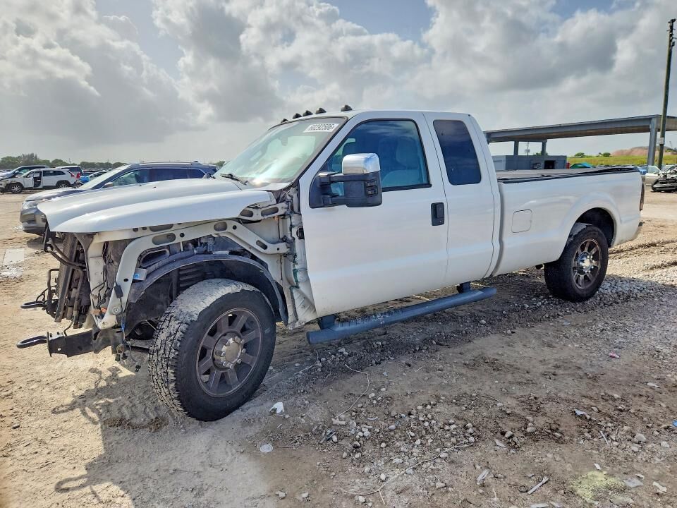 2011 FORD F-250