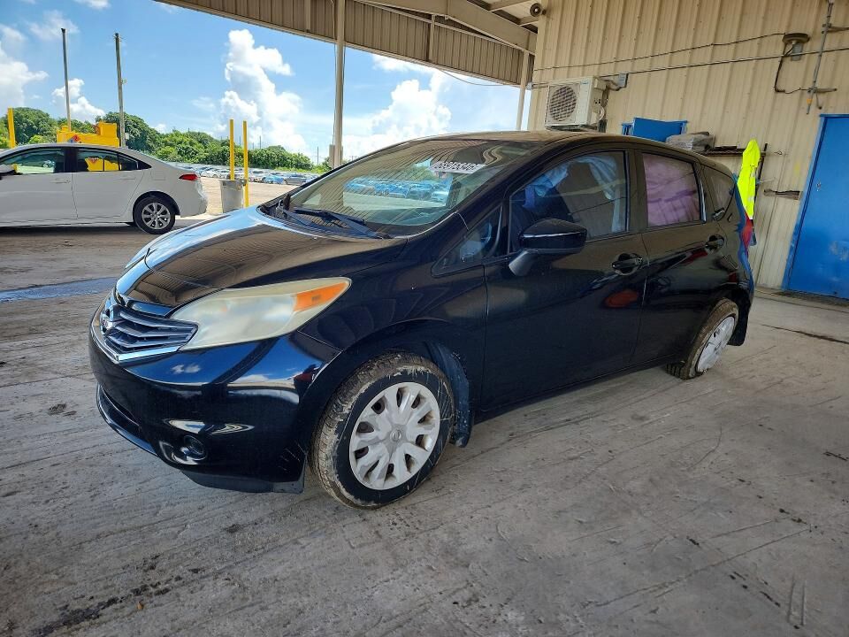 2015 NISSAN Versa