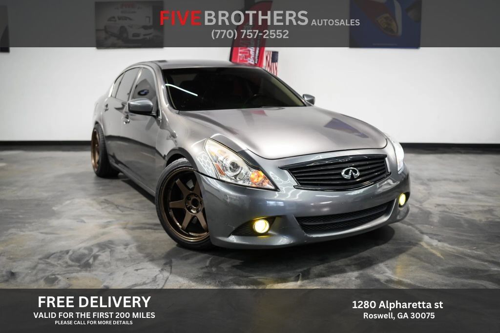 2013 INFINITI G37