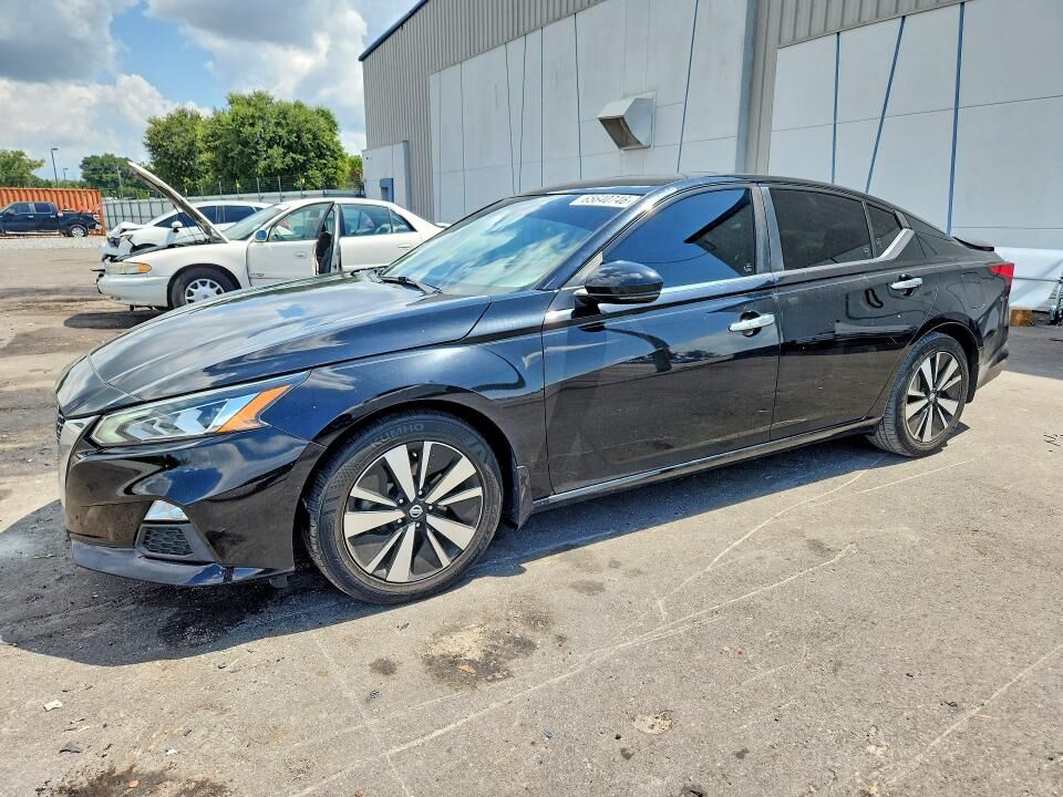 2021 NISSAN Altima
