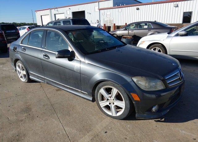 2010 MERCEDES-BENZ C-Class