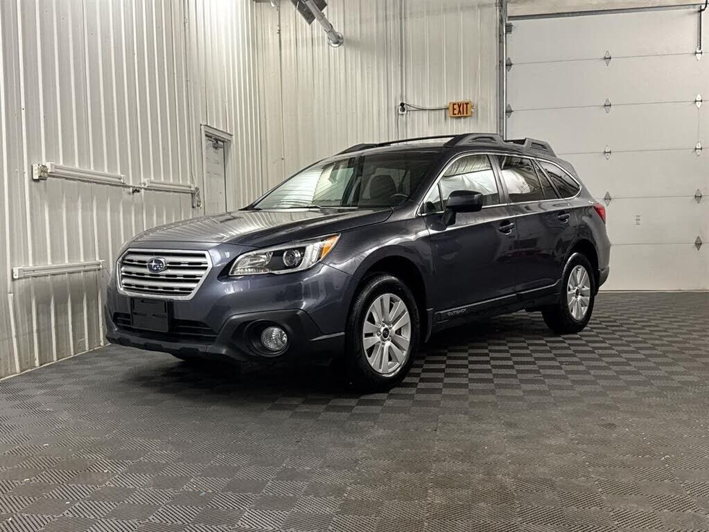 2017 SUBARU Outback