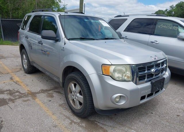 2009 FORD Escape